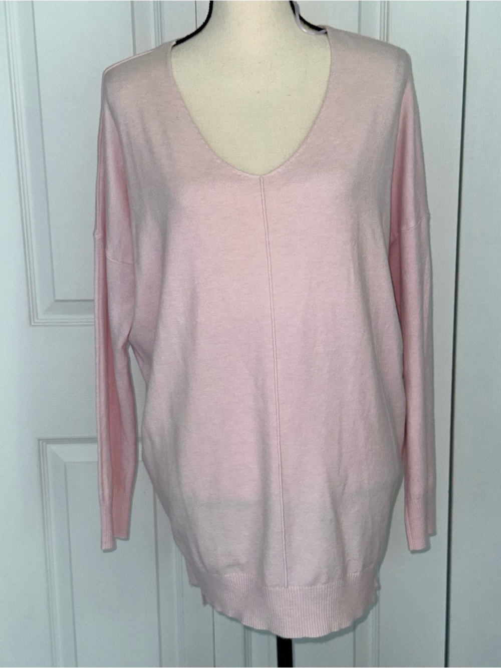 Dreamers by Debut Basic V-Neck Sweater Oversized Tunic Pale Pink S/M‎